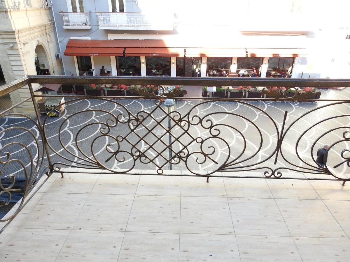Solo Hotel On Nizami Street Baku Exterior photo